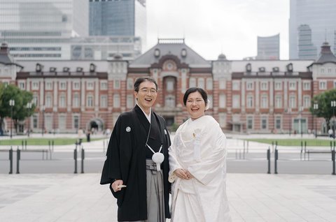 親しい人たちと美味しいものを囲んで楽しむ会